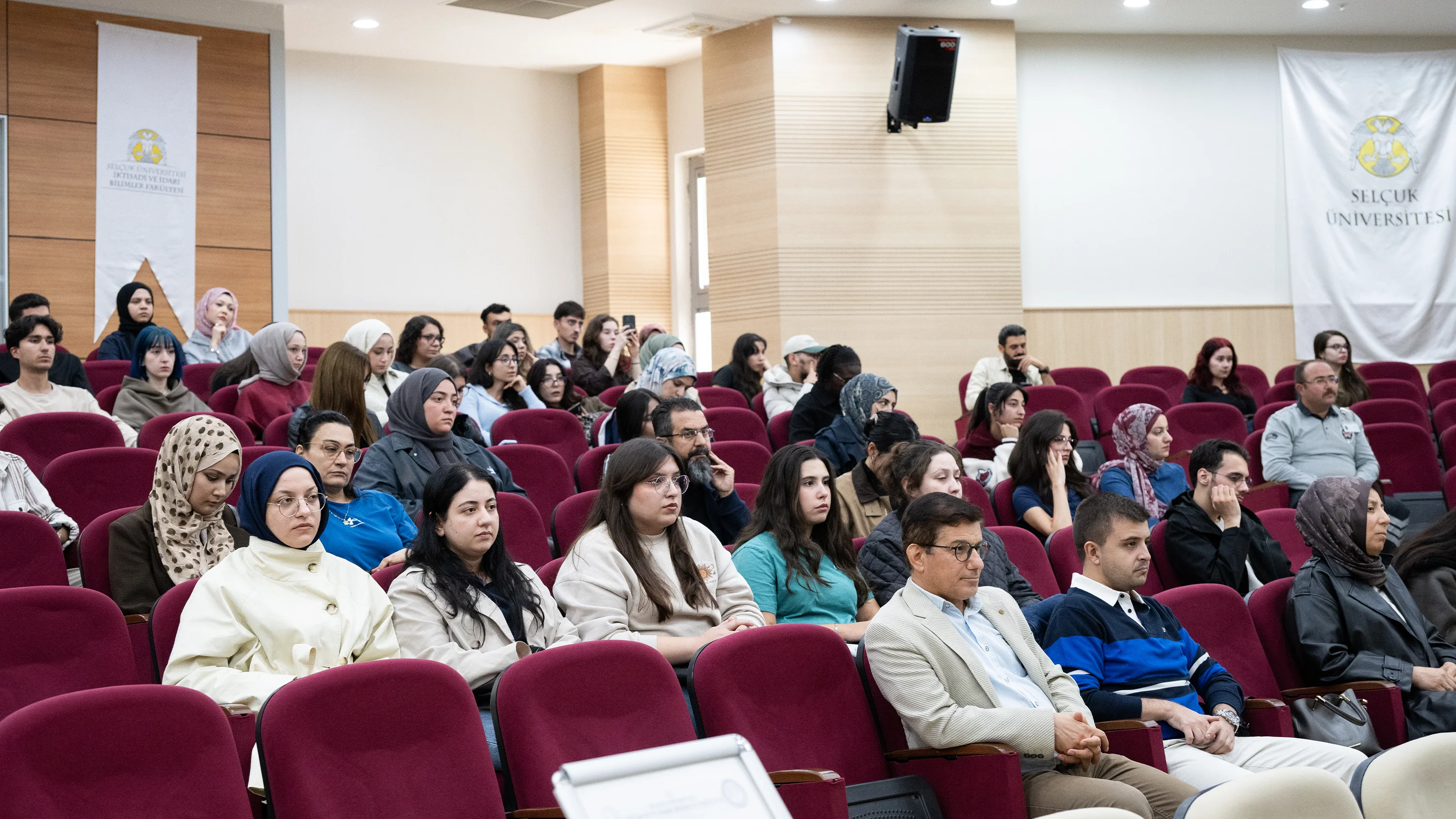 Selçuk Üniversitesinde terörsüz Türkiye konferansları başladı