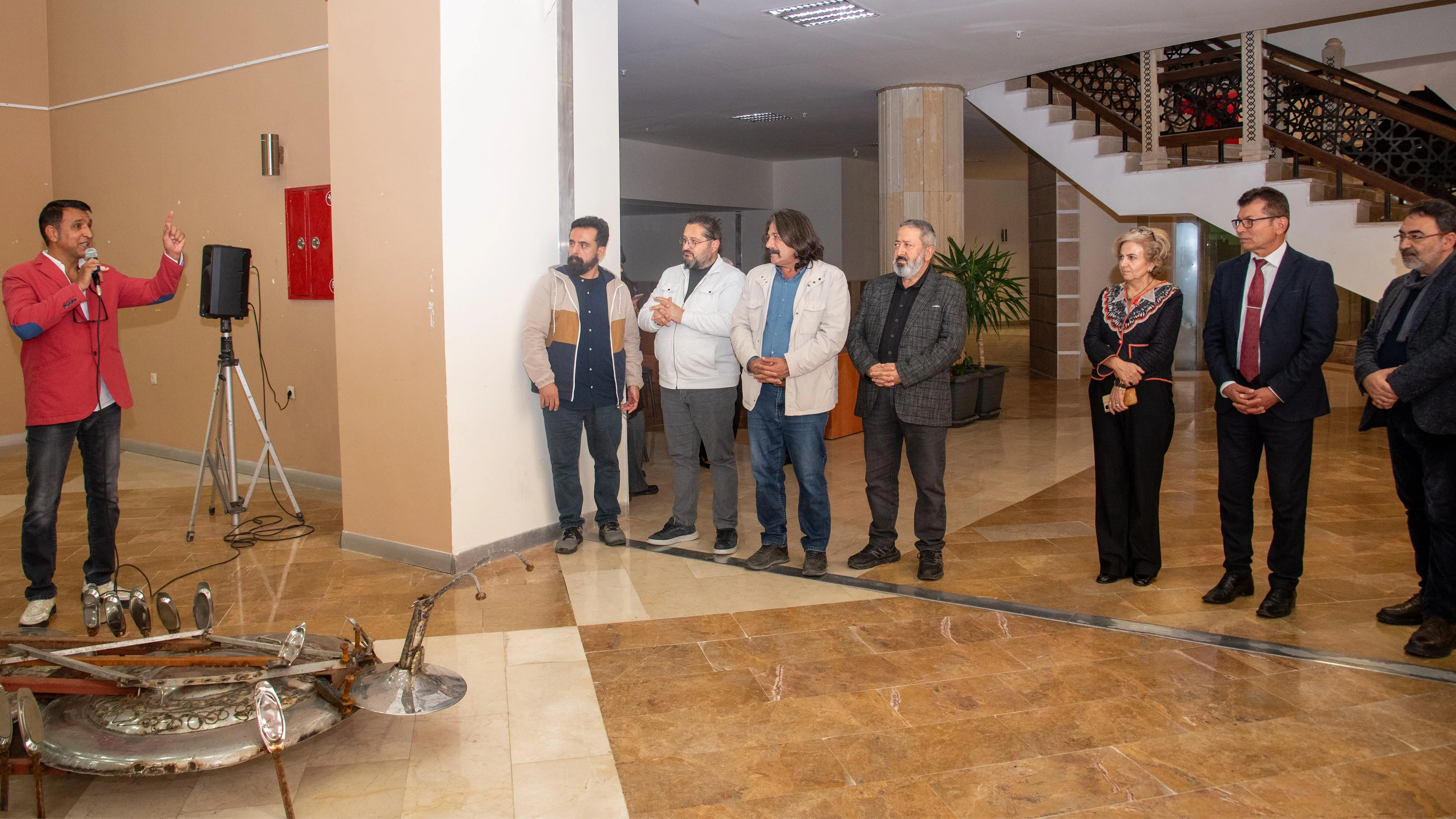Selçuk Üniversitesinde metal atıklar ARTık Sergisi’nde sanata dönüştü