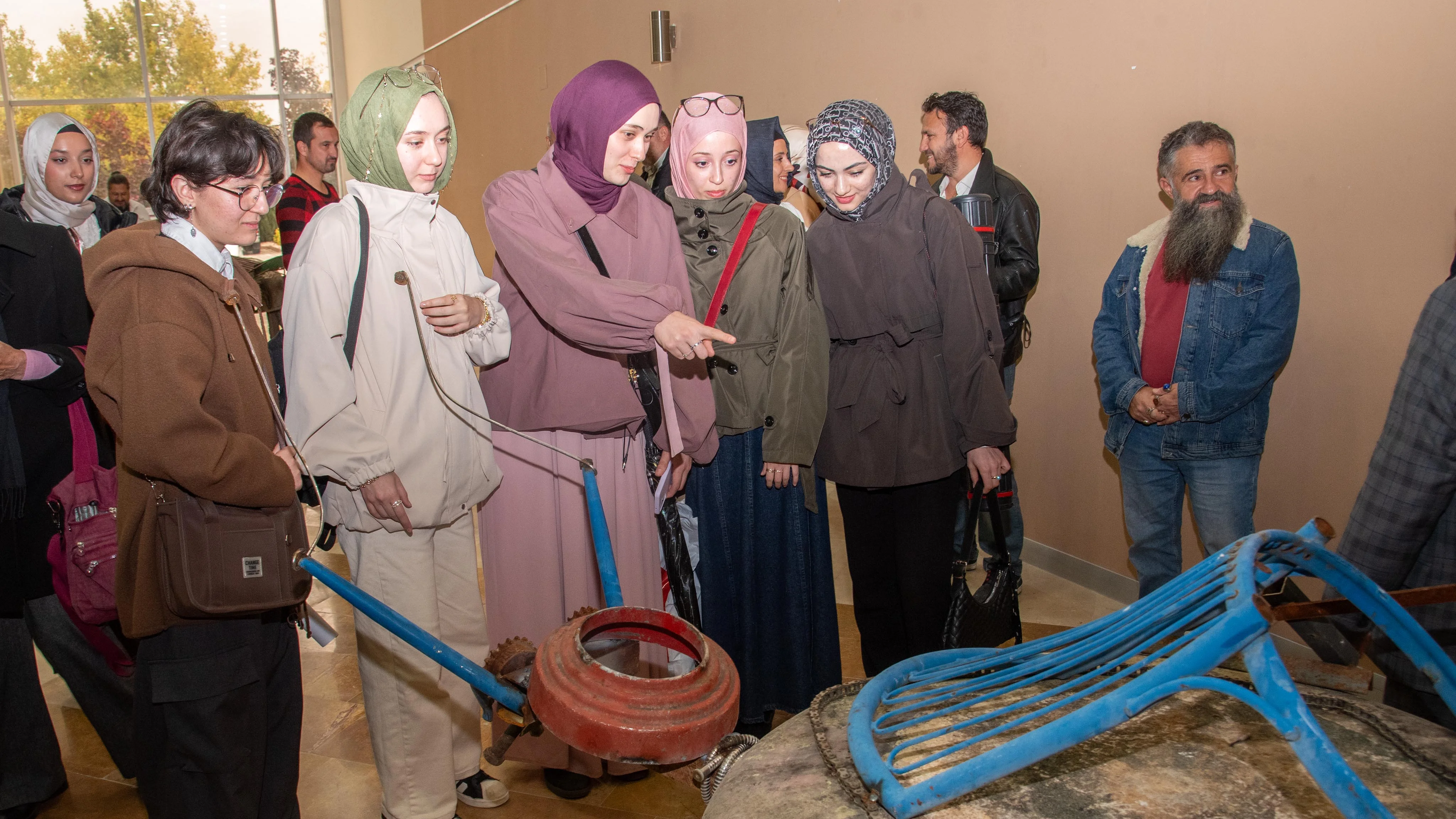 Selçuk Üniversitesinde metal atıklar ARTık Sergisi’nde sanata dönüştü