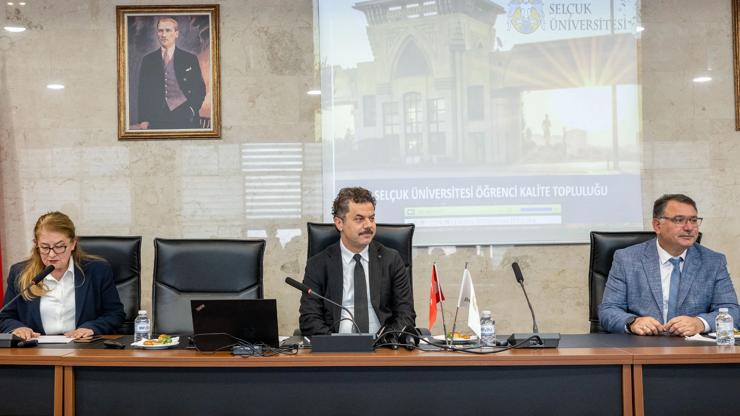 Selçuk Üniversitesinde öğrenci odaklı yönetim için Rektör-Öğrenci Buluşması