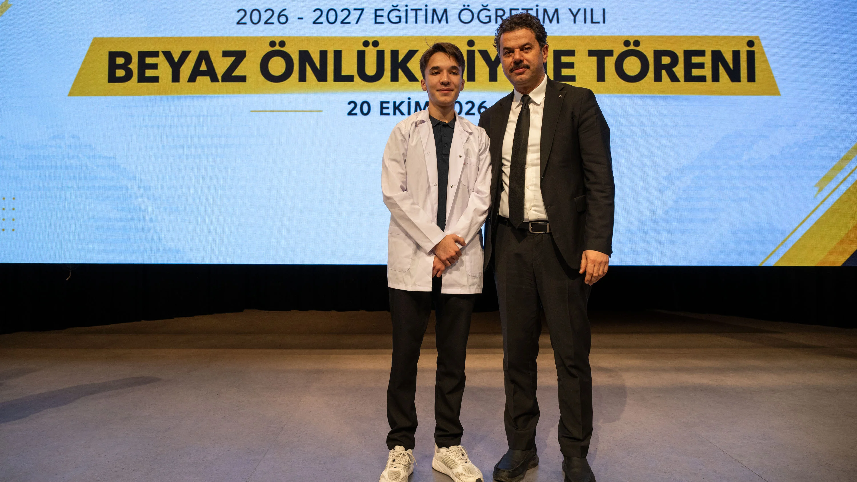 Selçuk Üniversitesinde geleceğin 253 hekimi beyaz önlük giydi