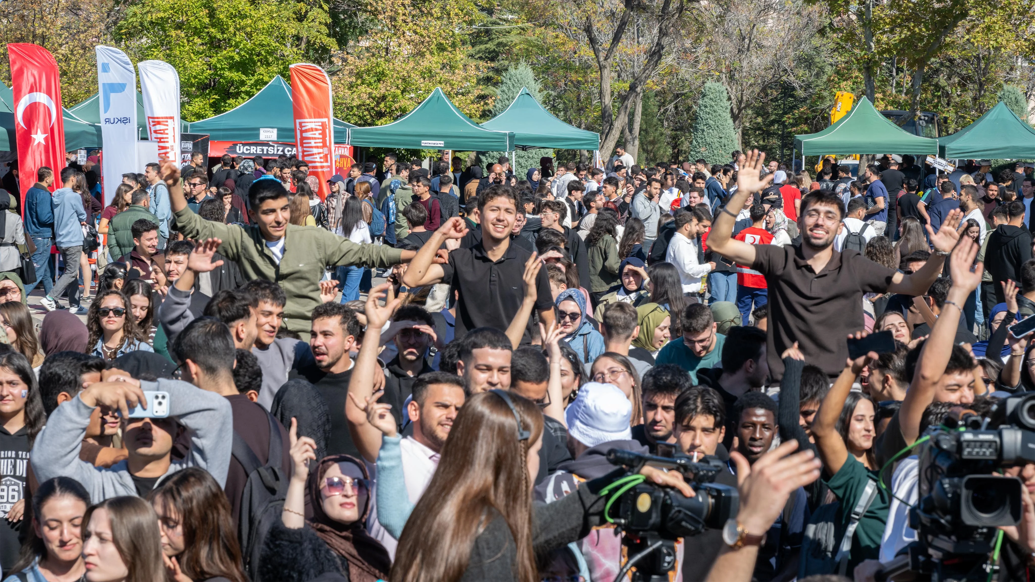 Selçuk Üniversitesinde Tanışma Şenliği başladı