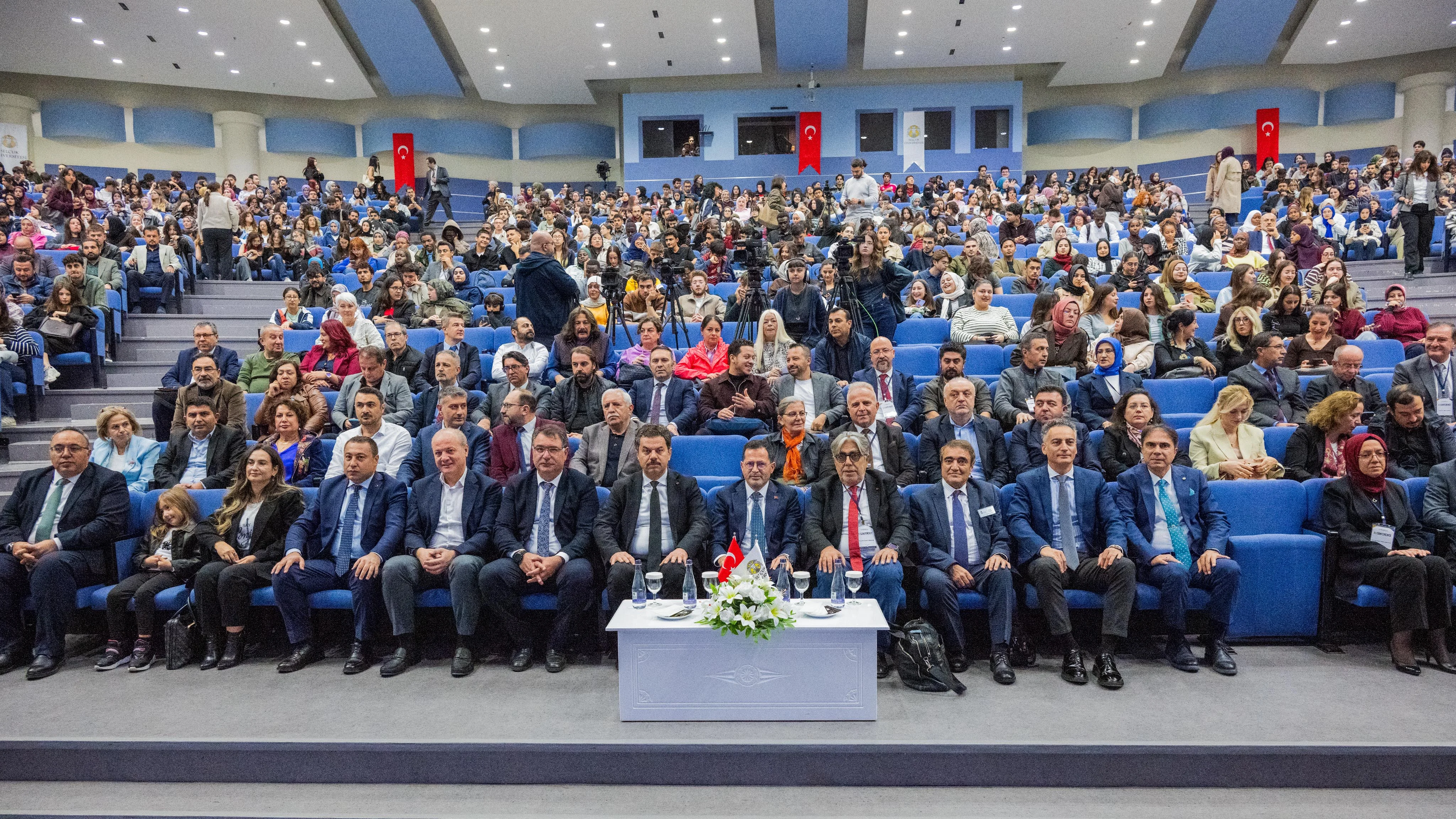 Selçuk Üniversitesinde Uluslararası Yapay Zekâ Konferansı başladı
