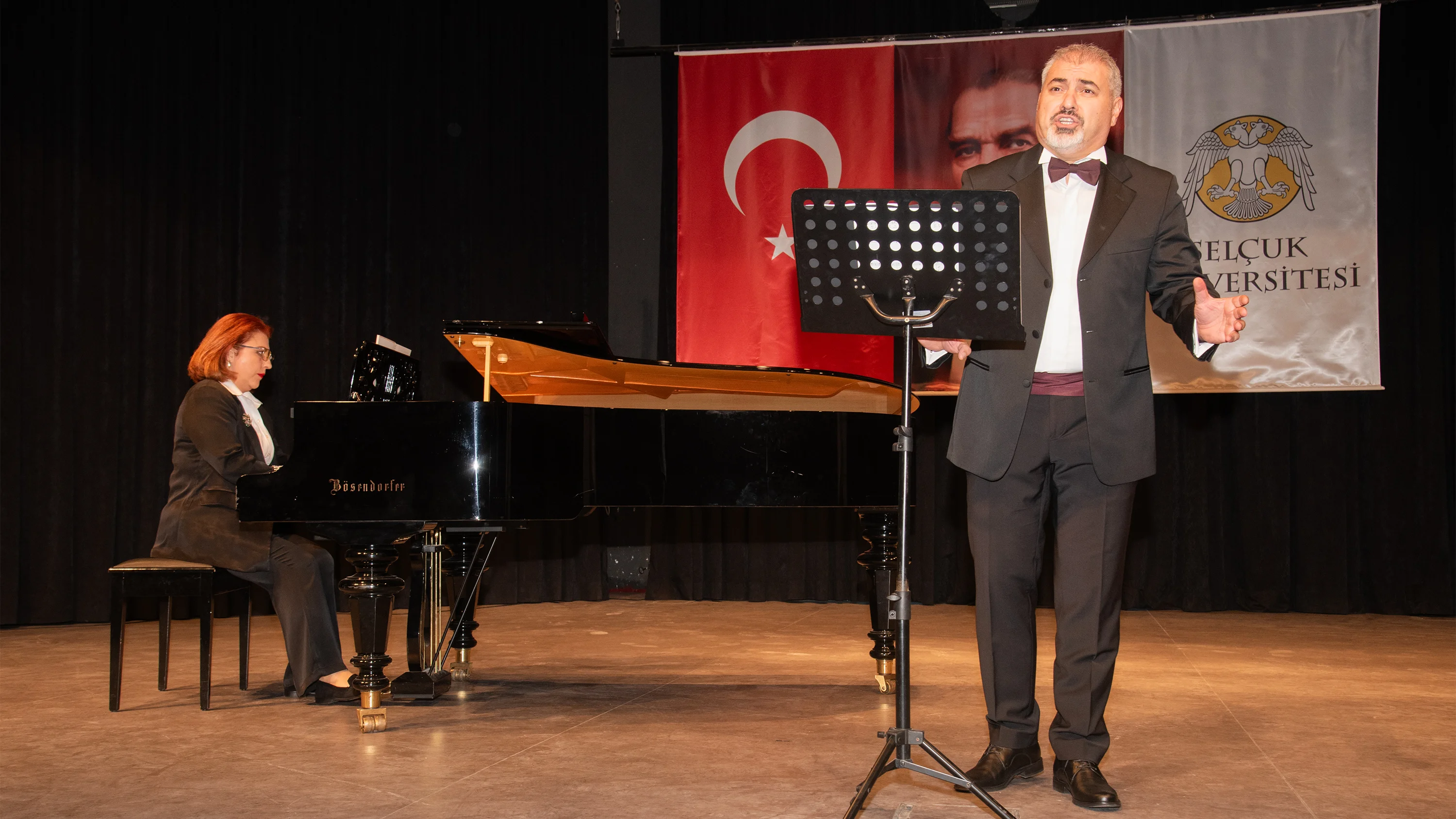 Selçuk Üniversitesinde Cumhuriyet Konseri büyük beğeni aldı