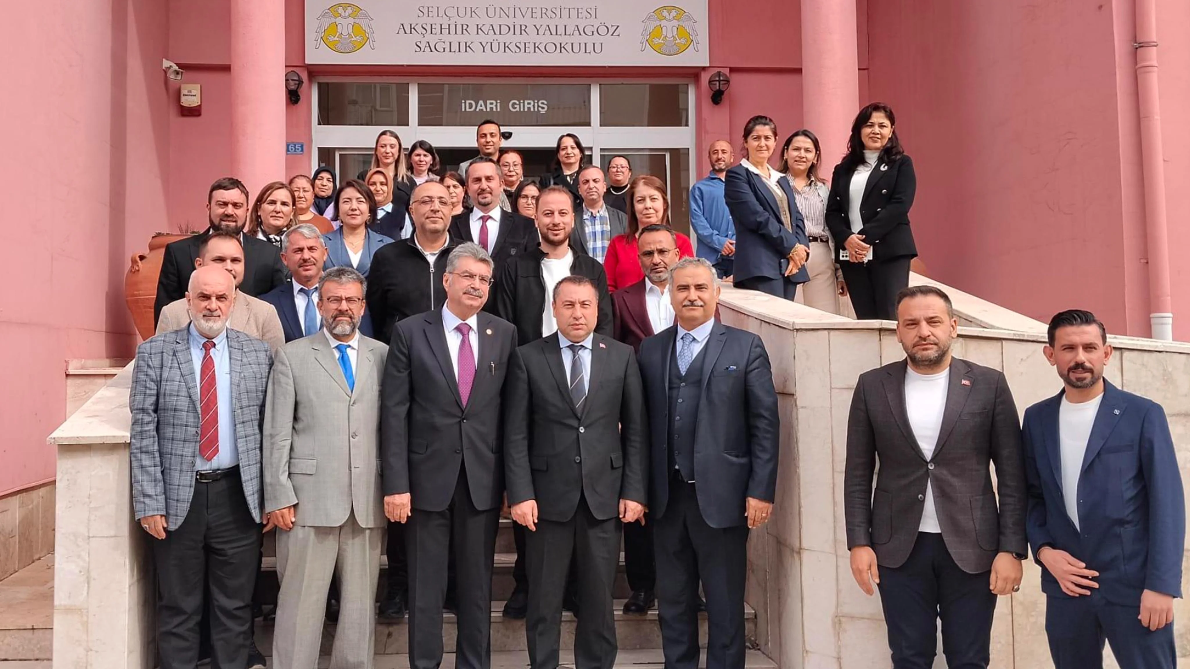 Akşehir’de akademik kurul toplantısı ve Terörsüz Türkiye Konferansı