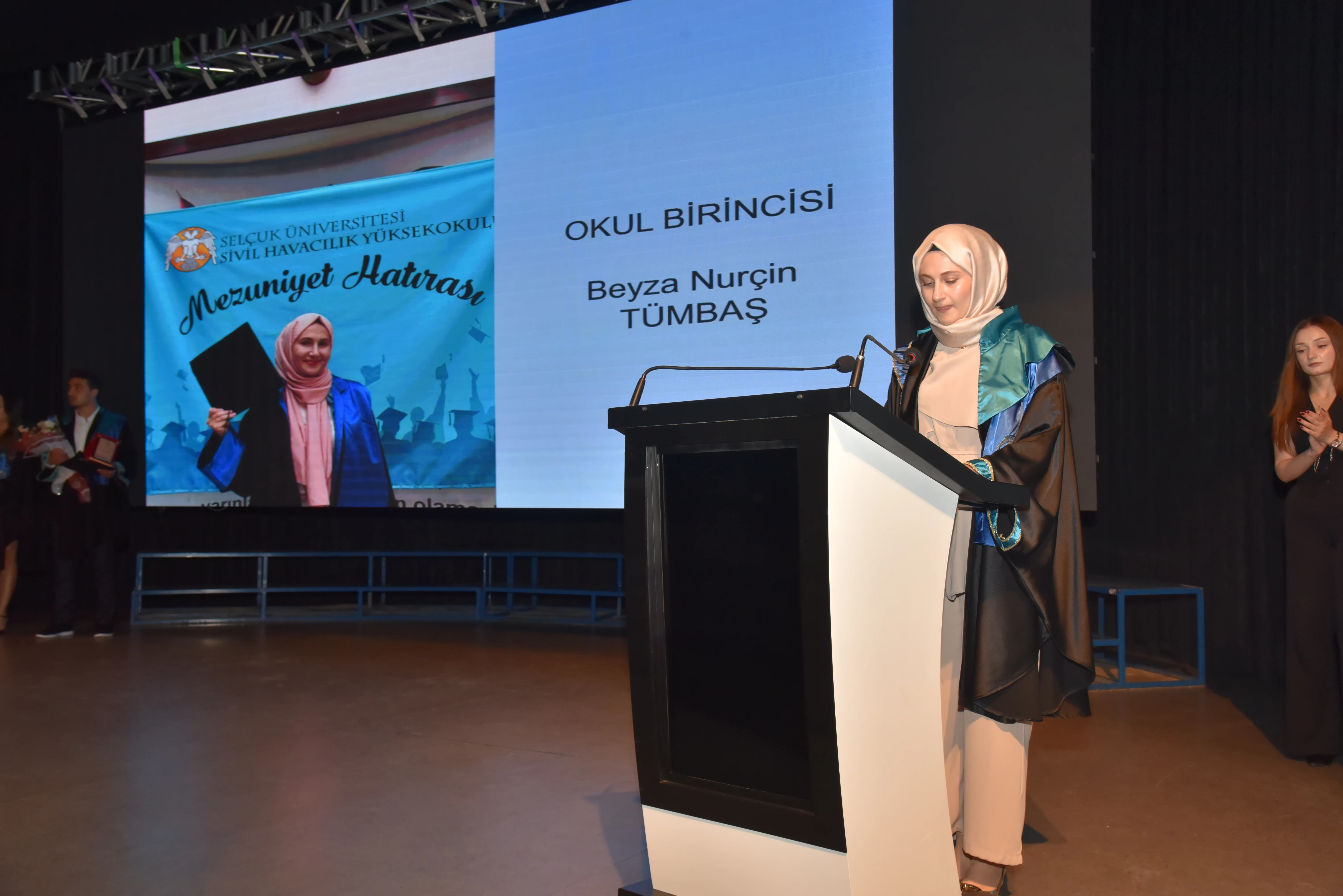 SİVİL HAVACILIK YÜKSEKOKULU’NDA MEZUNİYET COŞKUSU