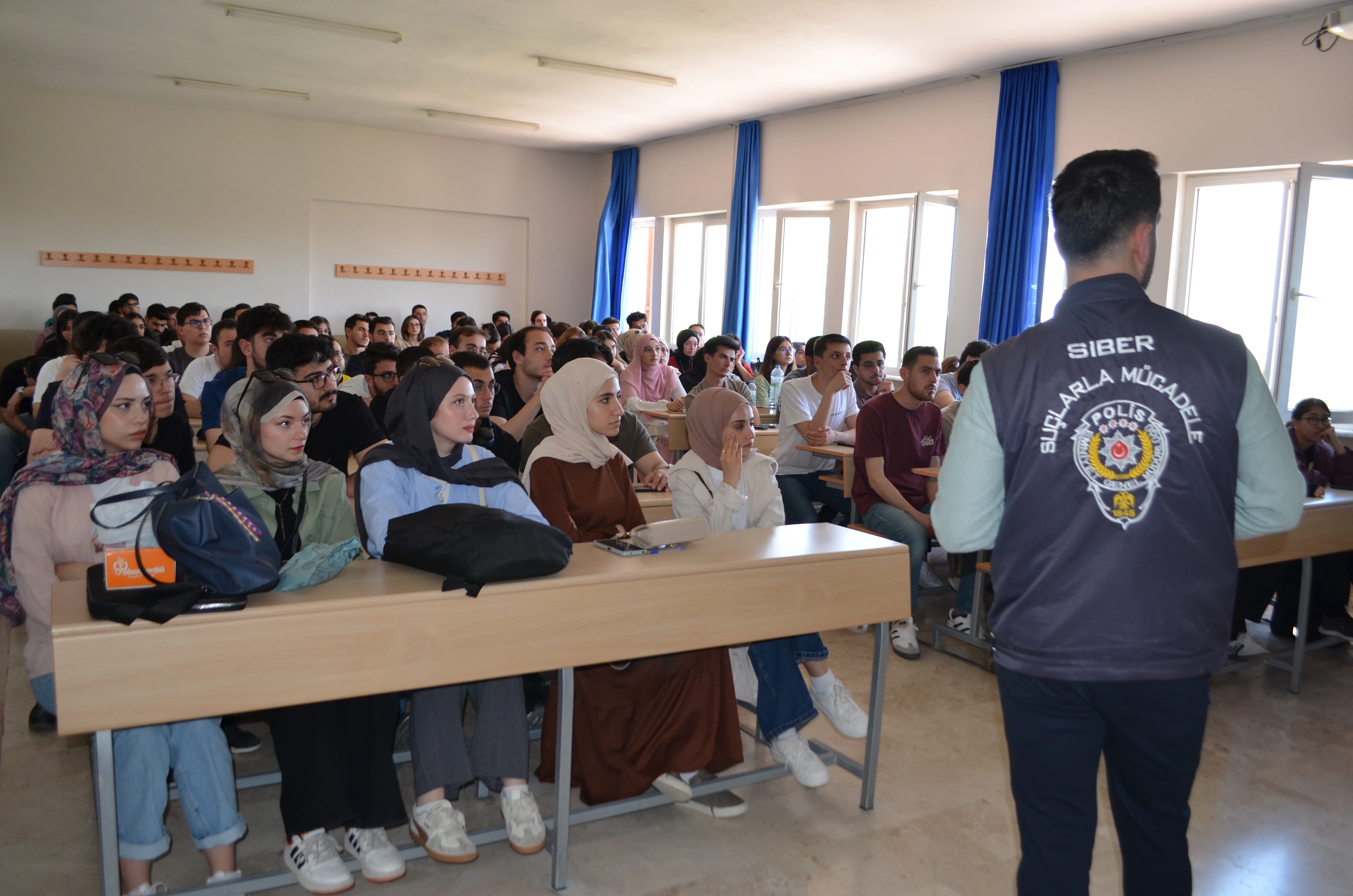 Fakültemizde Siber Güvenlik Farkındalık Eğitimi Gerçekleştirildi