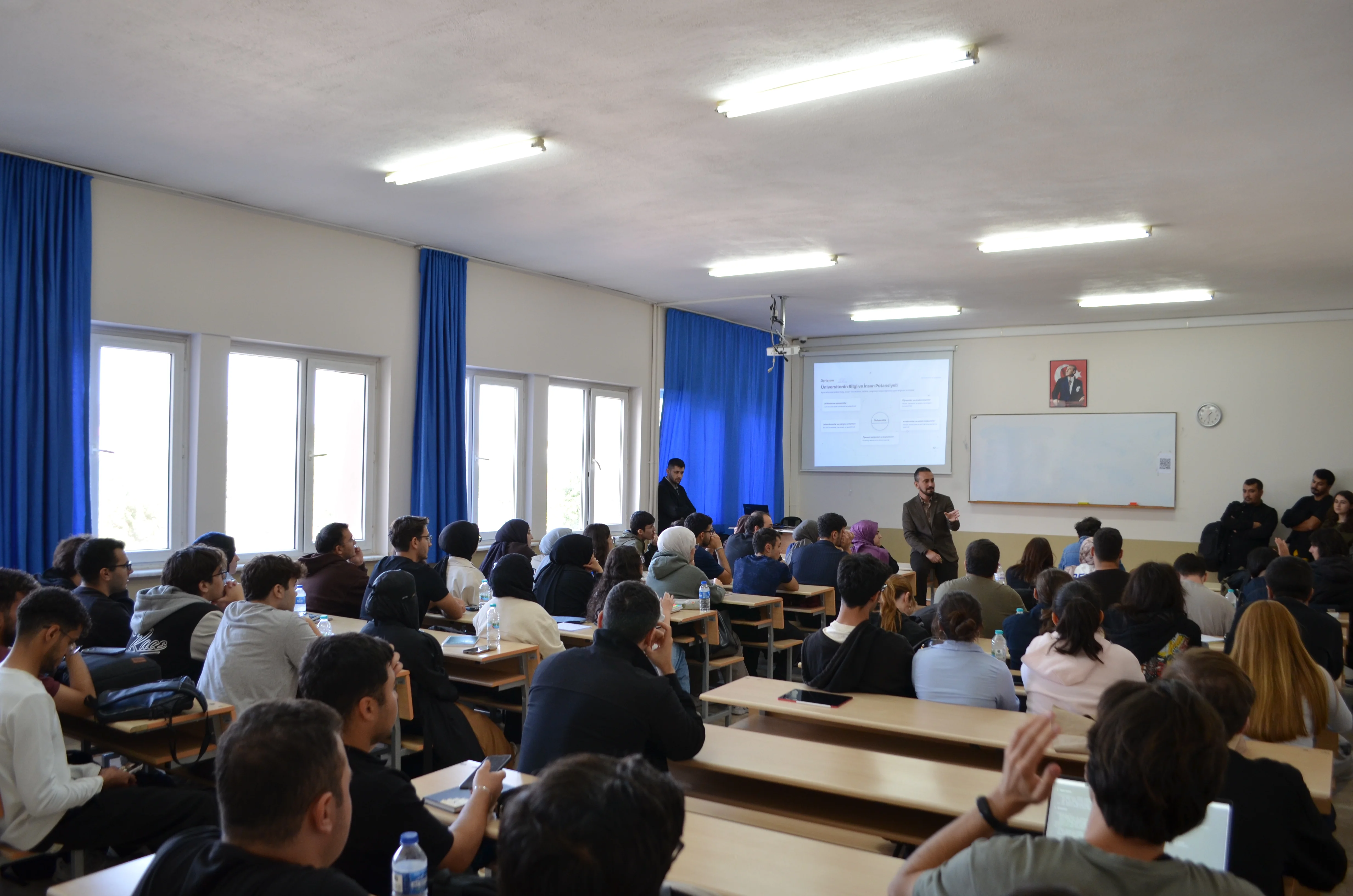 Teknoloji Fakültemizde “Divizyon Topluluğu Yazılım Gelişim Programı” Düzenlendi