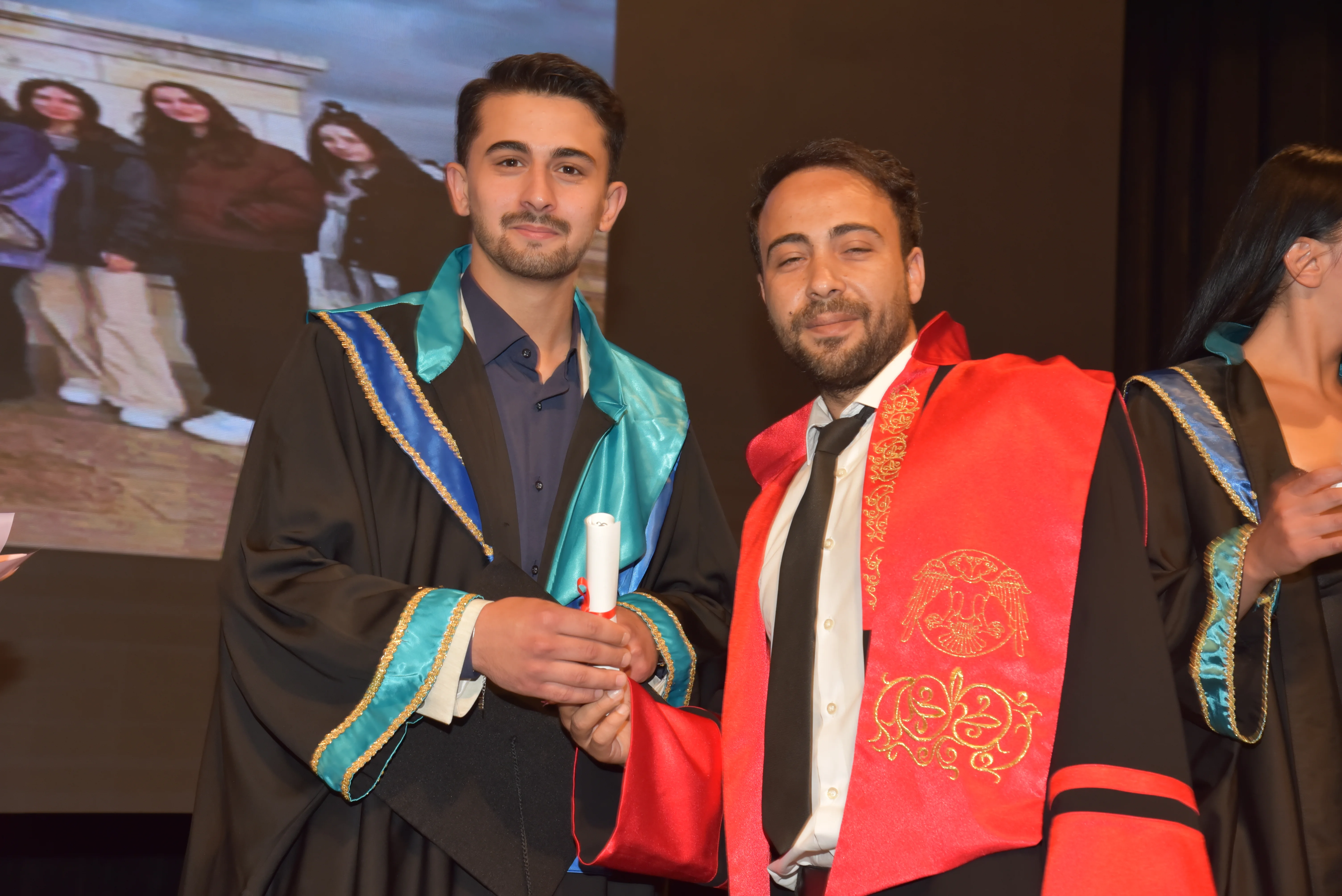 Bölümümüzde Mezuniyet Coşkusu Yaşandı