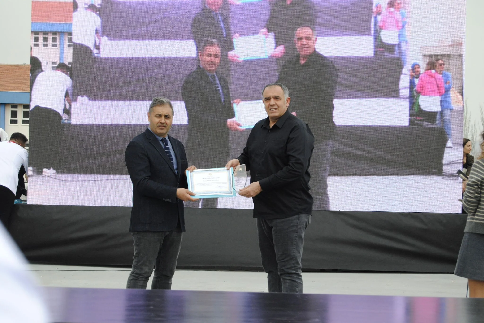 Turizm Fakültesinde Kültür ve Lezzet Şöleni: Festival Coşkusu Anfi Tiyatro’da Yaşandı