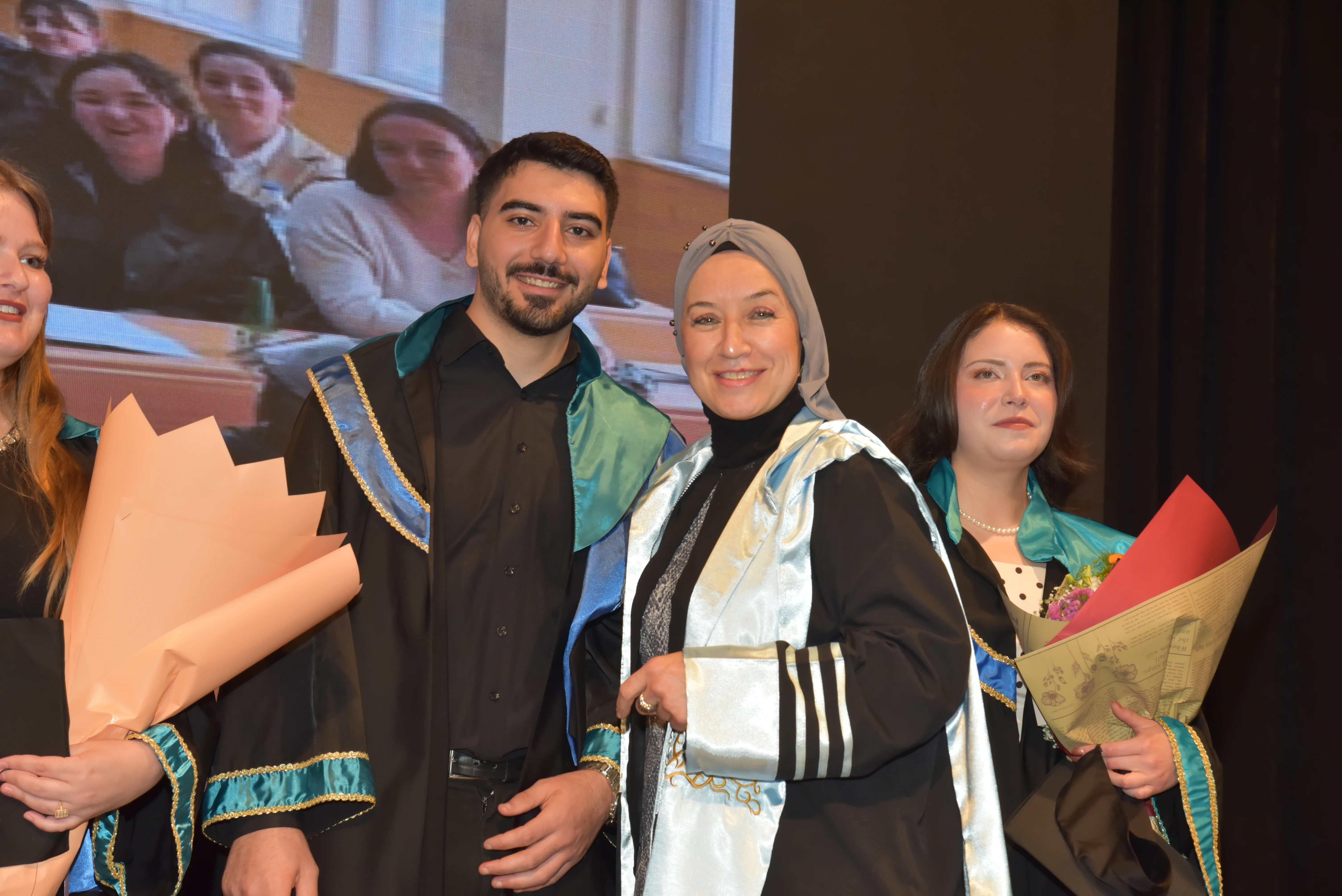Turizm Fakültesinde Mezuniyet Coşkusu Yaşandı