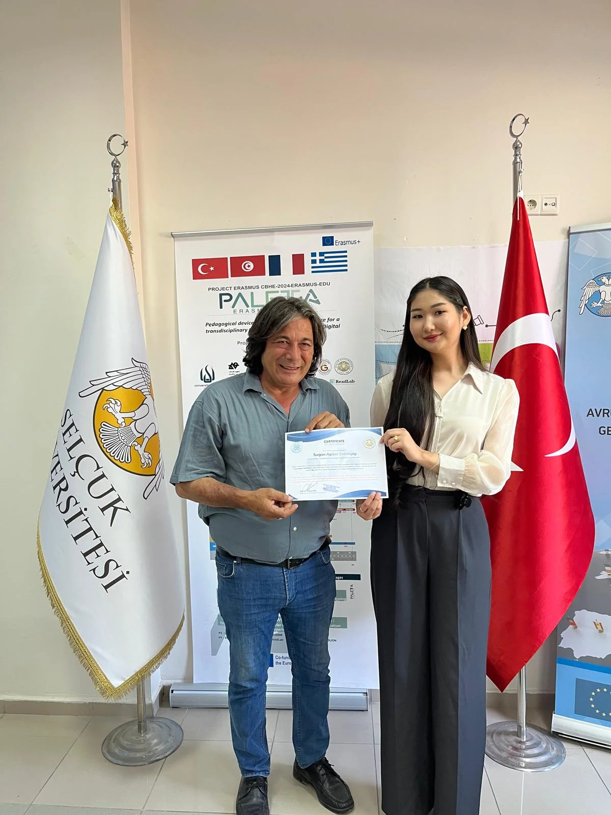 Orhun Değişim Programı ve İkili Anlaşma Öğrencilerine Başarı Sertifikası