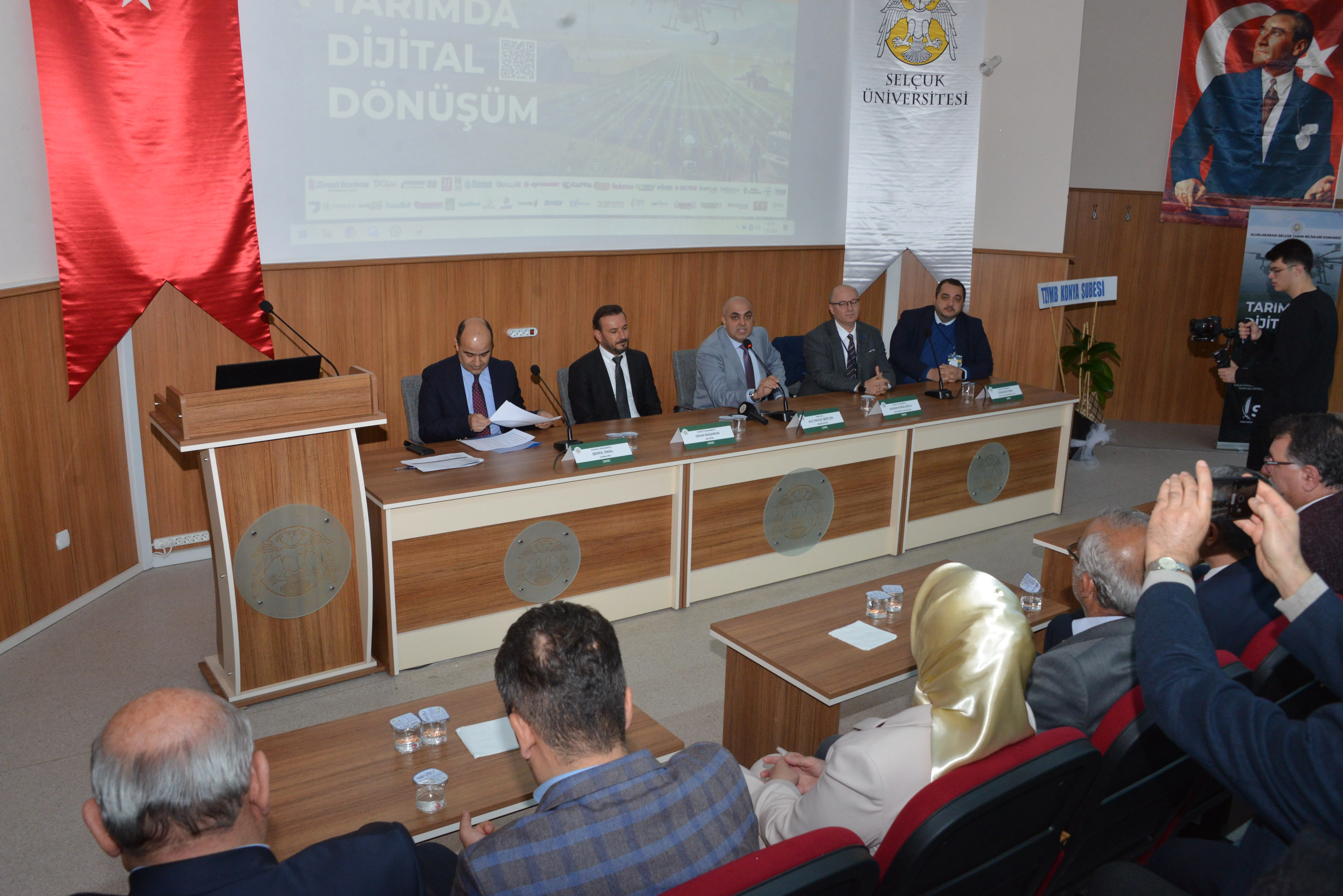 Tarımda Dijital Dönüşüm Uluslararası Tarım Bilimleri Kongresi ve Selçuk Tarımtech Tarım Teknolojileri Festivali Gerçekleştirildi