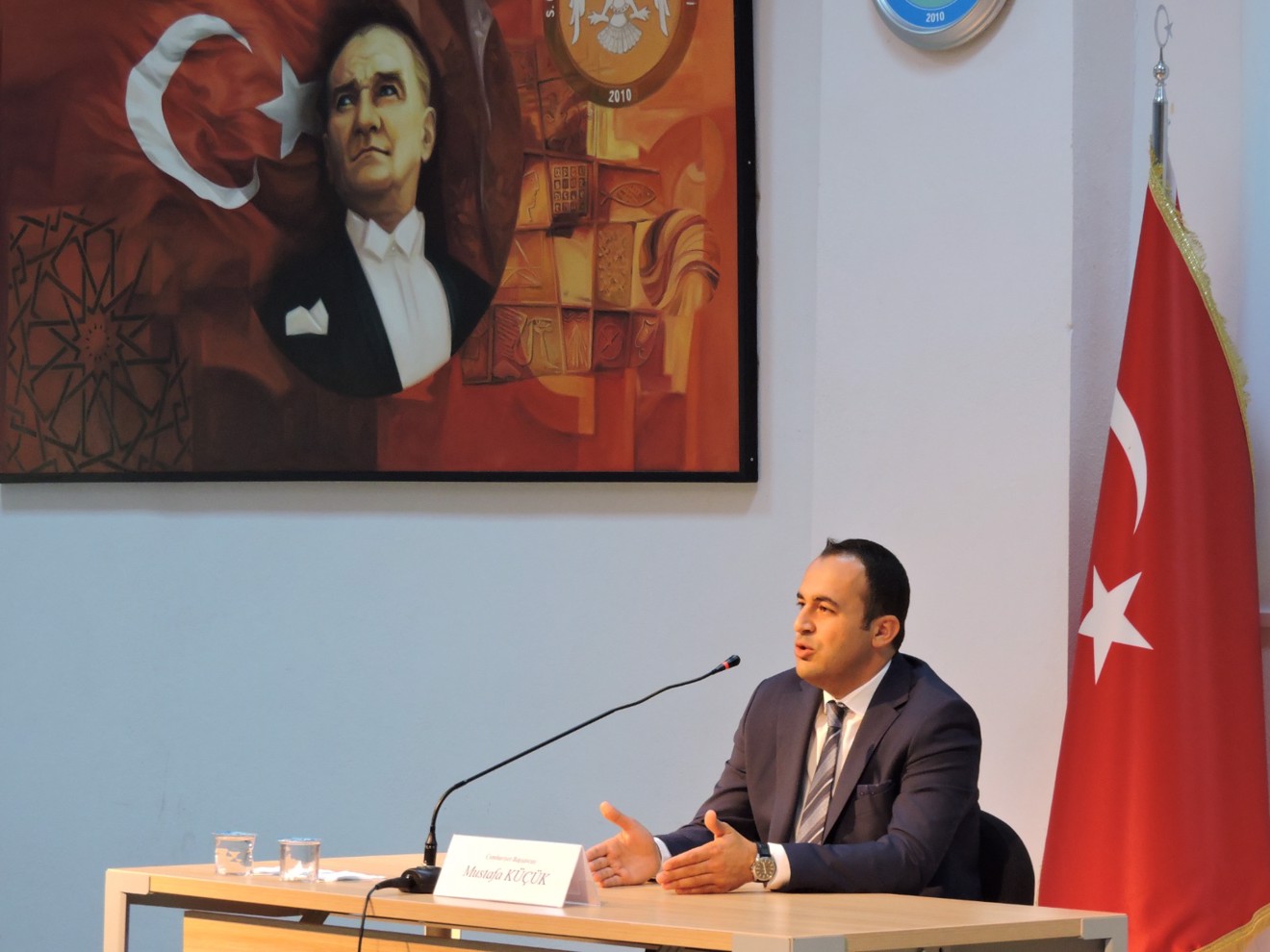 Sosyal Bilimlerde Kariyer: Mesleki Tecrübe ve Bilgi Paylaşımı