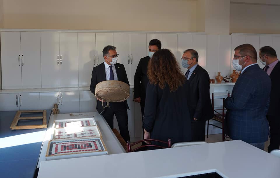 Selçuk Üniversitesi Rektörü Sayın Prof. Dr. Metin AKSOY, Rektör Yrd. Sayın Prof. Dr. Emrullah Eken, Genel Sekreterimiz Sayın Prof. Dr. Ahmet Tuğrul Polat Yüksekokulumuzu Ziyaret Ettiler
