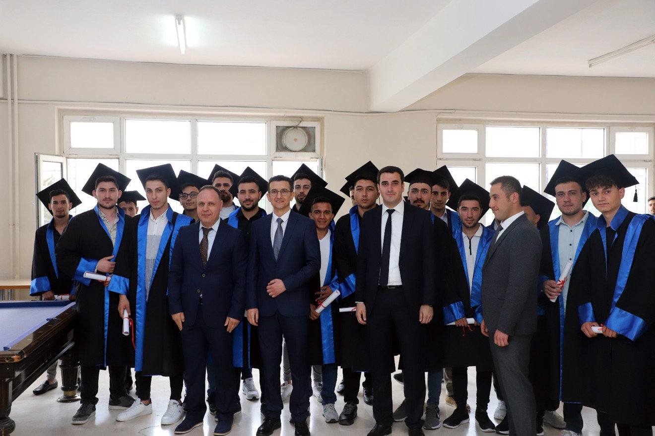27. Mezuniyet Coşkusu