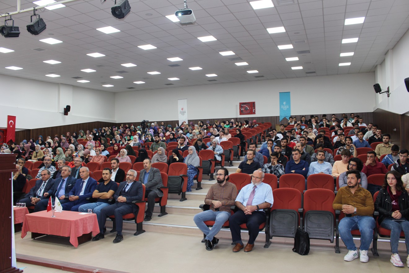 "Din Öğretimi Genel Müdürlüğü'nde İstihdam İmkanları" konulu konferans gerçekleştirildi.
