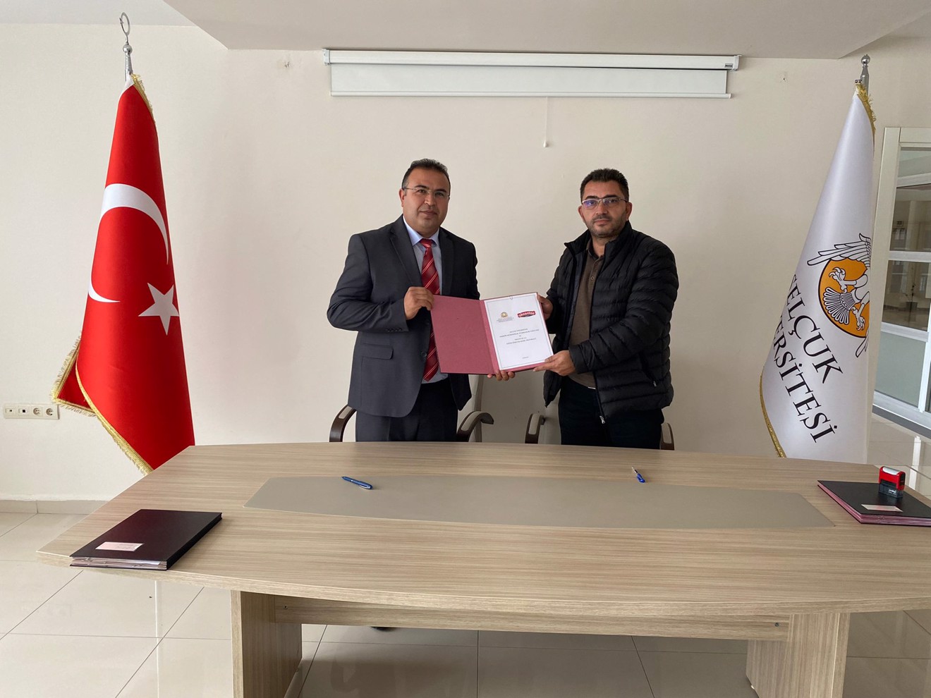  Akşehir Gıda Sanayicileri ile Burs Protokolü