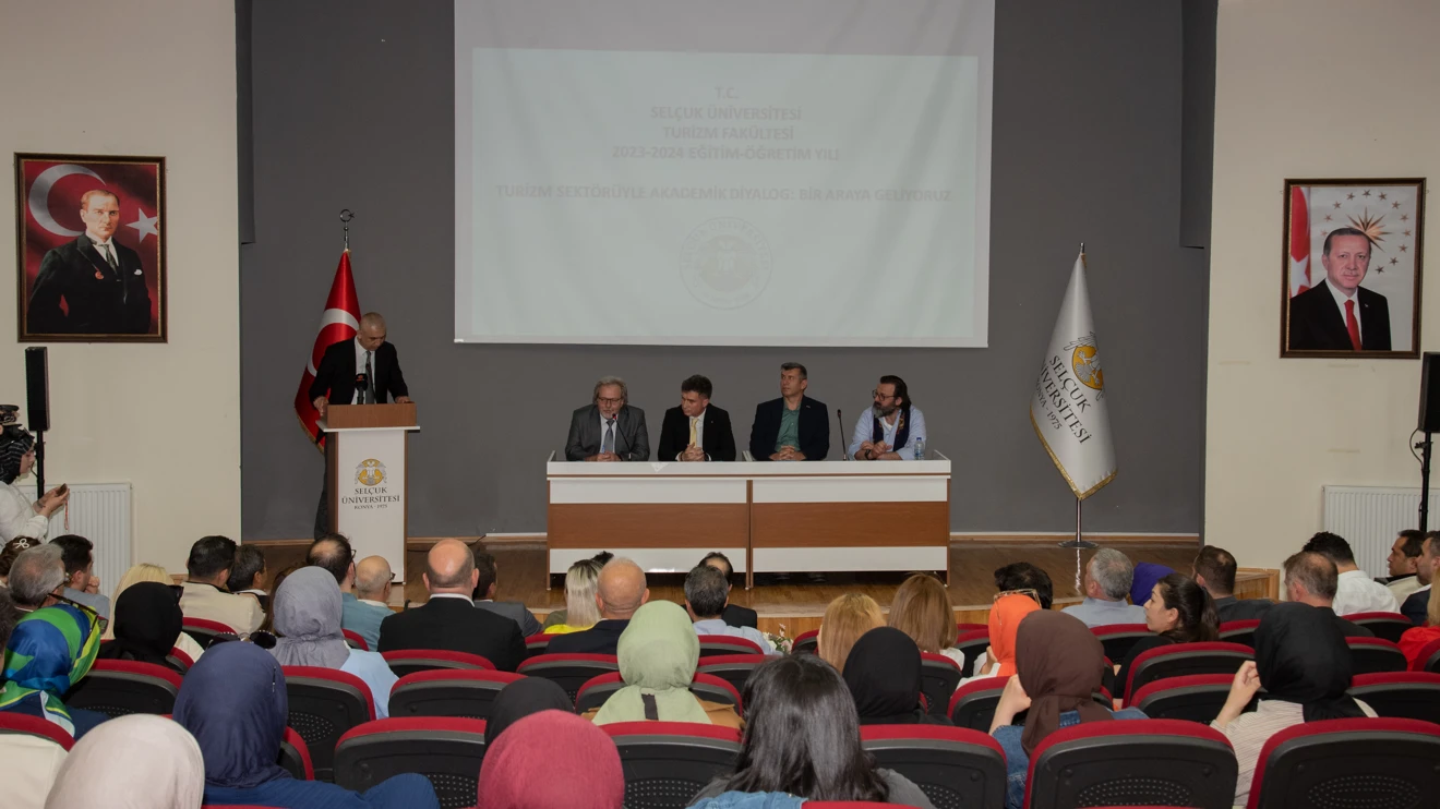 Turizm sektörü Selçuk Üniversitesinde buluştu