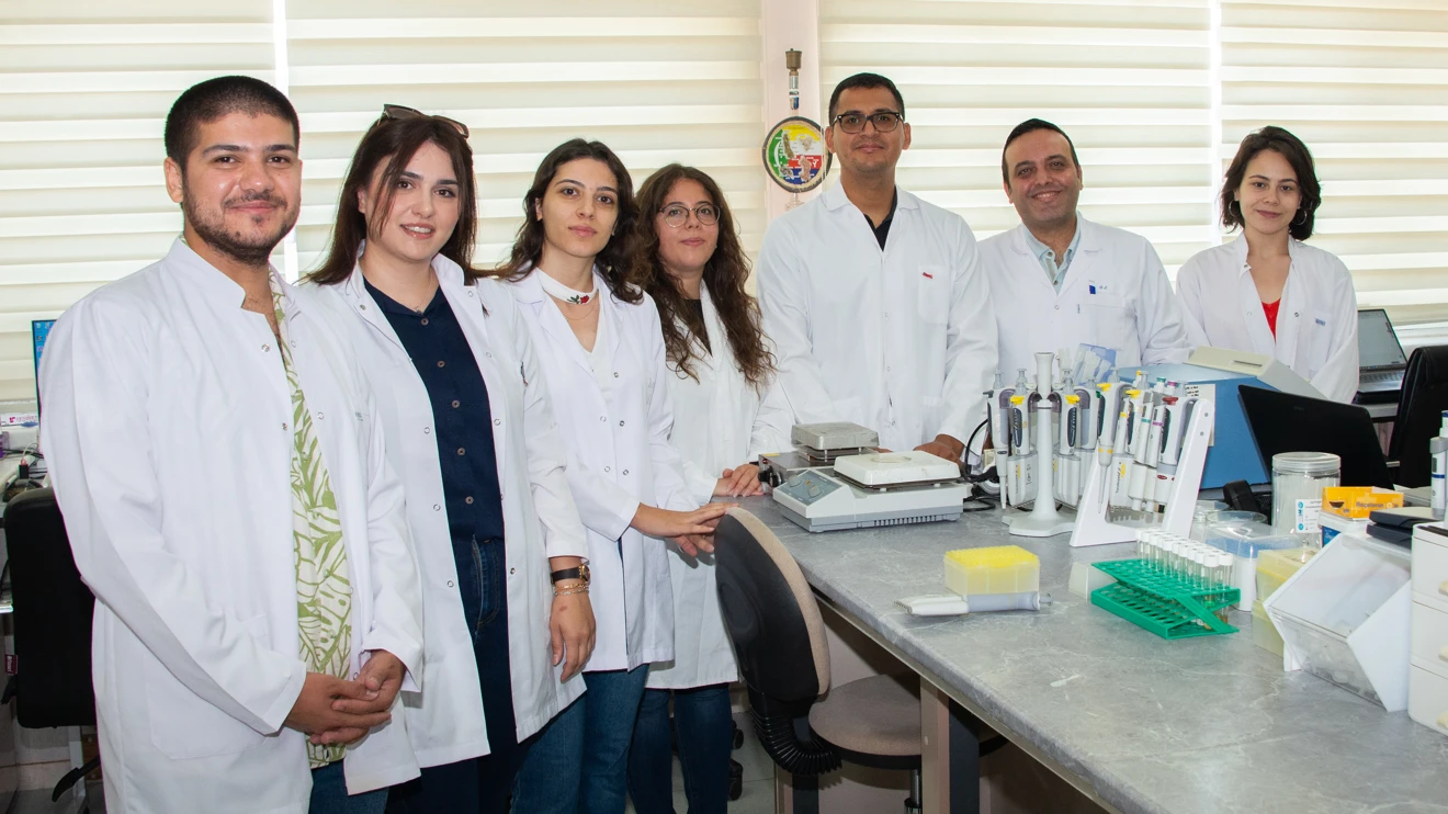 Alzheimer, obezite ve şeker hastalıklarının tedavisinde bitkisel ilaçlar araştırılıyor 