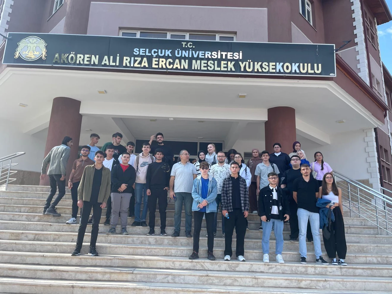 AKÖREN ALİ RIZA ERCAN MYO'DA ORYANTASYON EĞİTİMİ