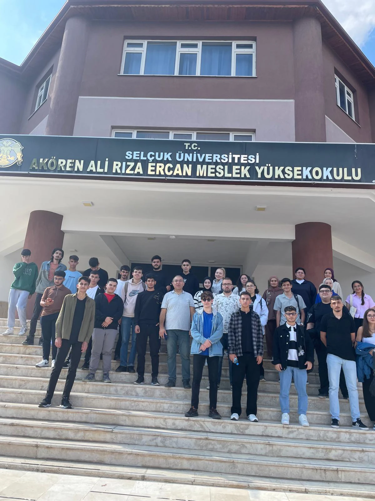 AKÖREN ALİ RIZA ERCAN MYO'DA ORYANTASYON EĞİTİMİ