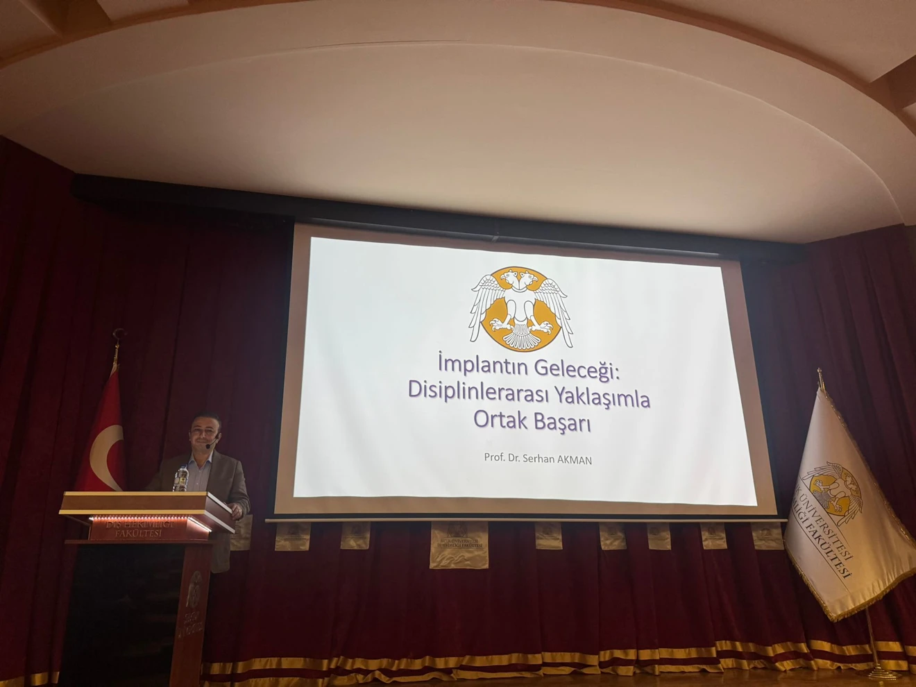 İmplantın geleceği: Disiplinlerarası yaklaşımla ortak başarı