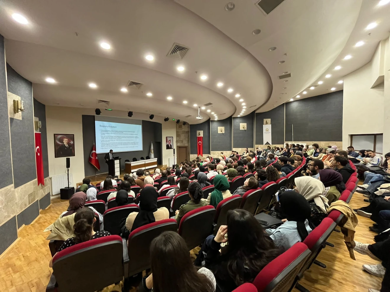 TÜBİTAK  2209-A/B ÜNİVERSİTE ÖĞRENCİLERİ ARAŞTIRMA PROJELERİ BİLGİLENDİRME VE EĞİTİM SEMİNERİ