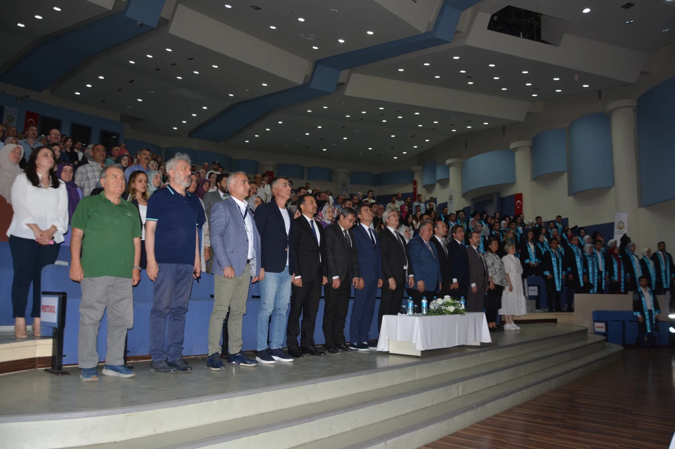 Eczacılık Fakültesi 3. Mezuniyet Töreni