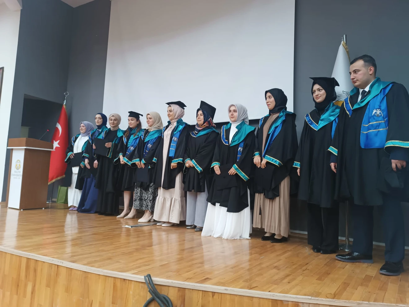 Fars Dili ve Edebiyatı Bölümü Mezuniyet Töreni