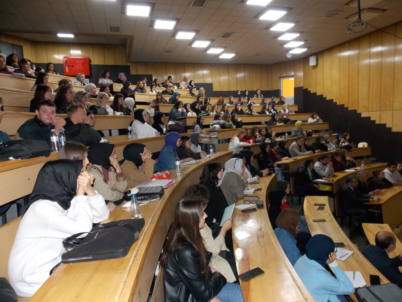 Teoriden Pratiğe Toplum, Kültür ve İnsan Konferansı Başarıyla Gerçekleştirildi