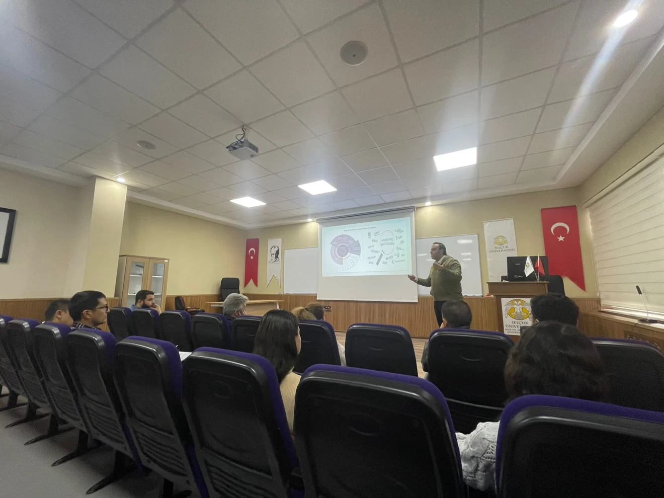 Fakültemizde Bilimsel Makale Yazım Atölyesi Gerçekleştirildi
