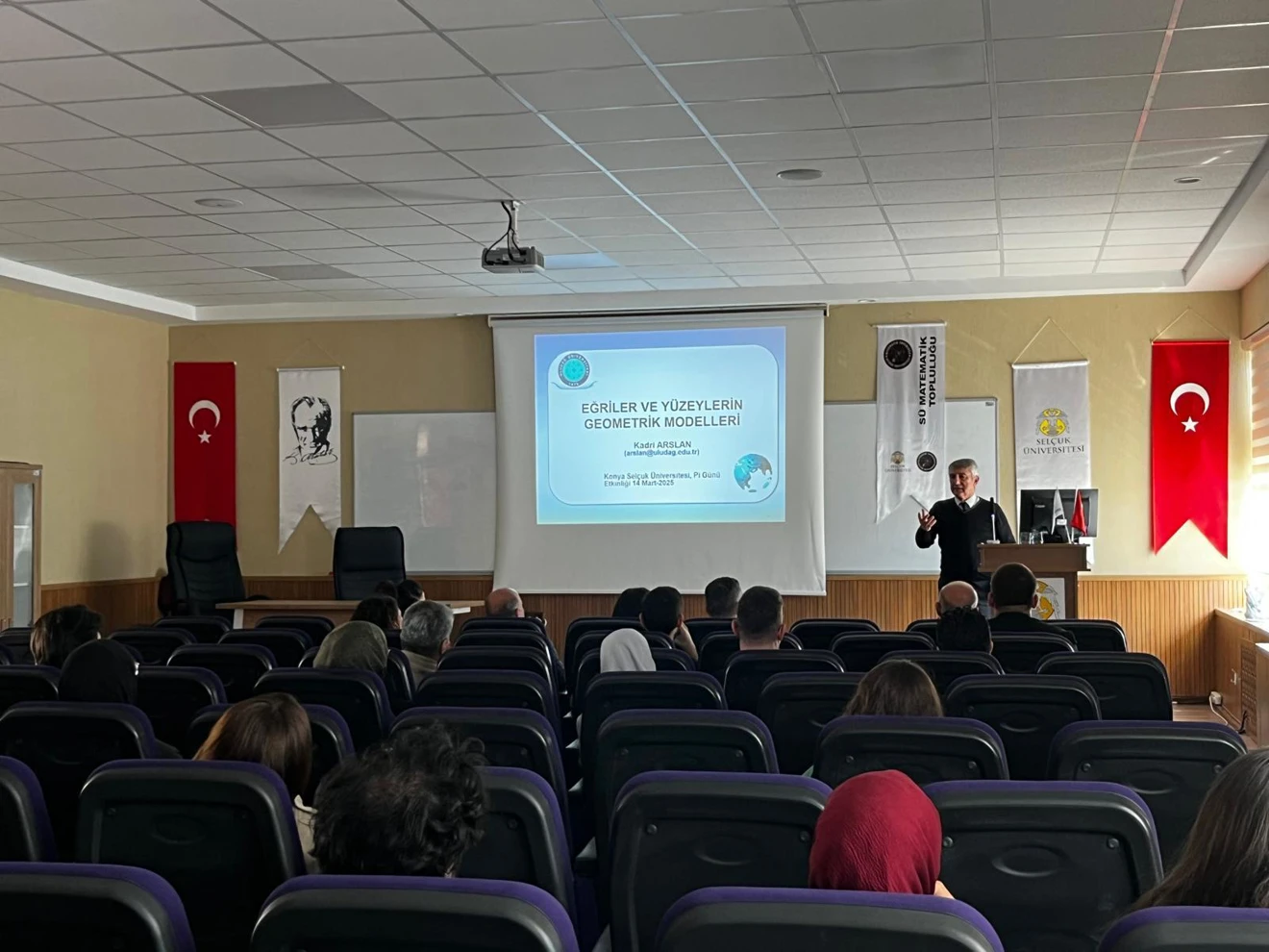 Fakültemizde Dünya Matematik ve Pi Günü Kutlandı