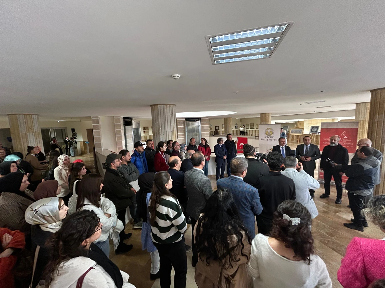 "DEVERÂN" Geleneksel Türk Sanatları Sergisi açıldı.