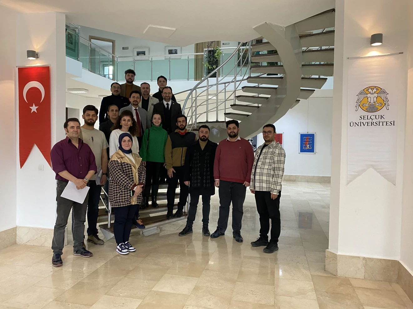 SÜ GSF Endüstriyel Tasarım Bölümü Dış Paydaş Toplantısı geniş bir katılımla gerçekleştirildi