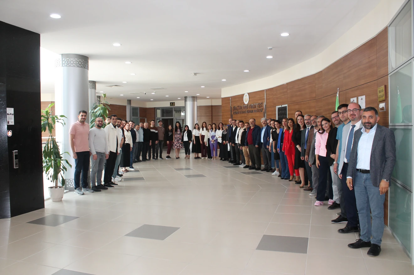 Fakültemizde Bayramlaşma Programı Gerçekleşti.