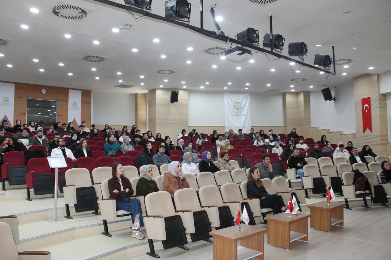 "Yapay Zekâ ve Küresel İlişkiler“ Konulu Seminer Gerçekleşti.