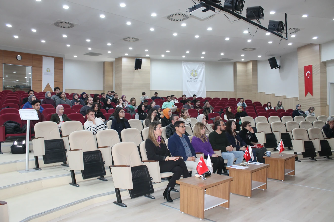 "Çağdaş Uluslararası İlişkiler Yazınında Anarşist Teori: Eleştirel Bir Değerlendirme“ Konulu Seminer Yapıldı.