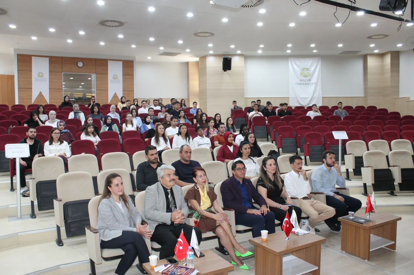İktisat Bölümü Oryantasyon Eğitimi Gerçekleşti.