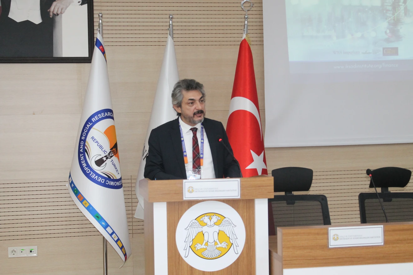 2. Uluslararası Maliye ve Finans Kongresi ve 6. Uluslararası Anadolu Bilimsel Araştırmalar Kongresi Yapıldı.