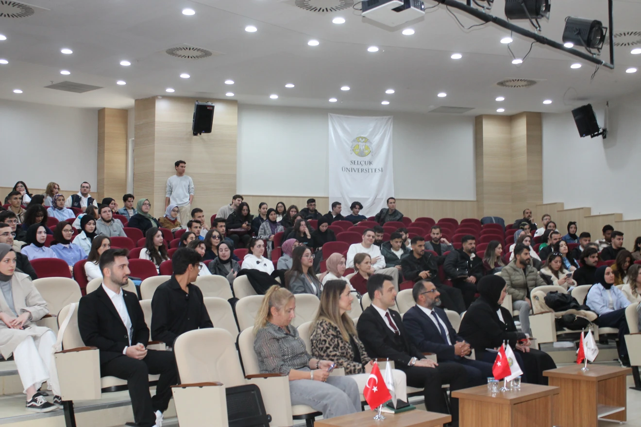 "Kariyer Günleri“ Konulu Konferans Gerçekleşti.