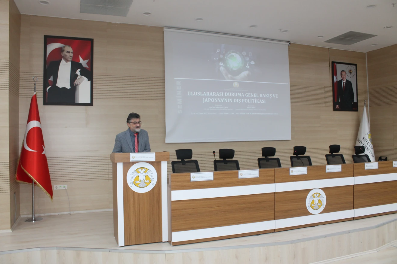 "Uluslararası Duruma Genel Bakış ve Japonya'nın Dış Politikası" Konulu Seminer Gerçekleştirildi.