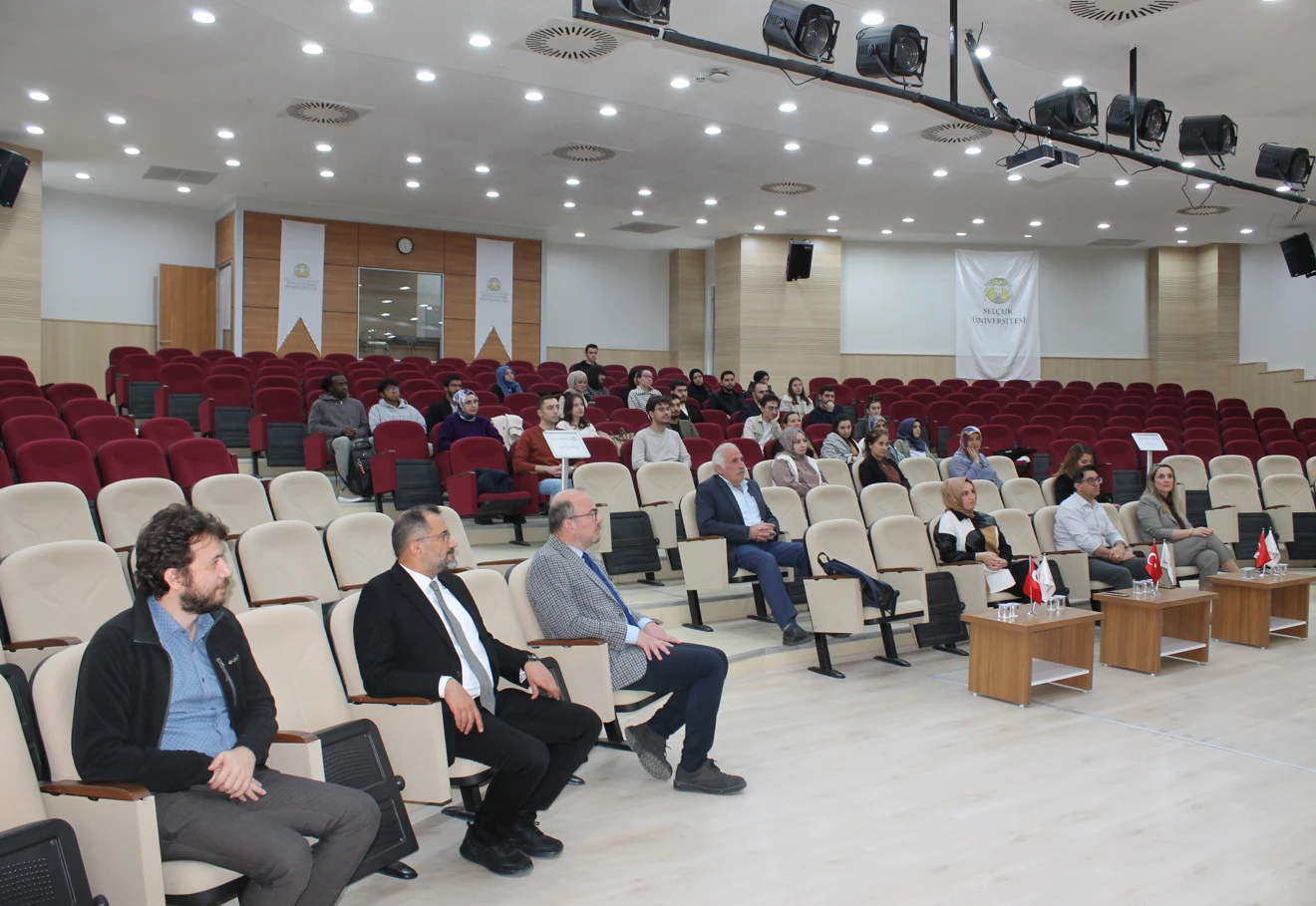 “Ofis Egzersizleri ve Doğru Nefes Teknikleri” Konulu Eğitim Verildi.