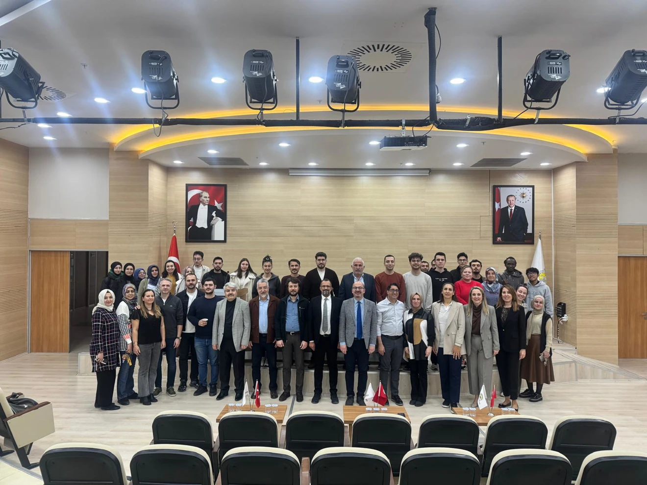 “Ofis Egzersizleri ve Doğru Nefes Teknikleri” Konulu Eğitim Verildi.