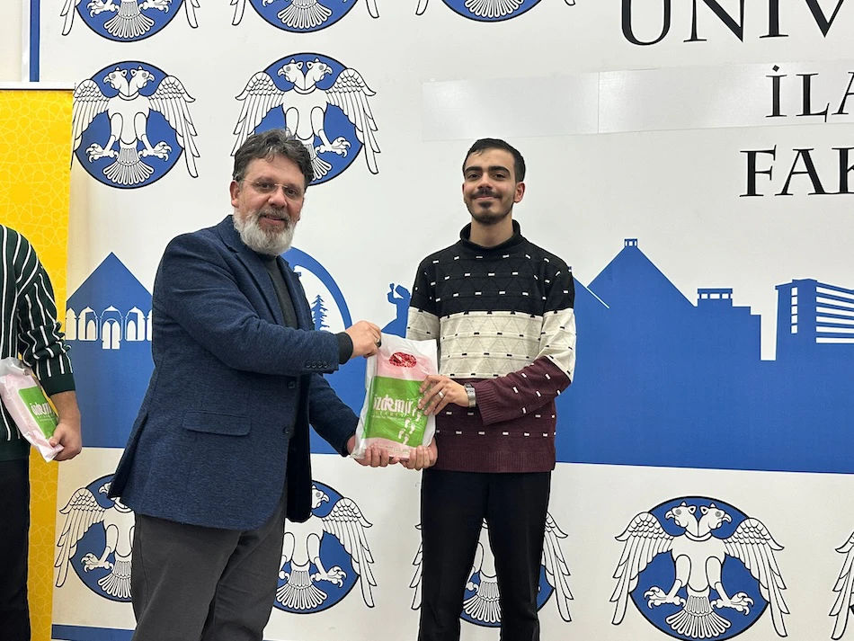 Fakültemizde Arapça Münazara Yarışması Düzenlendi