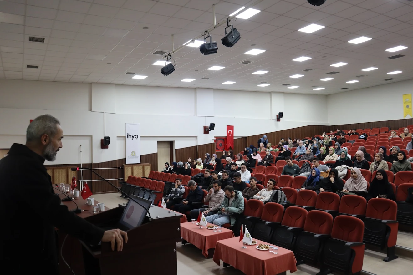 Yurtdışında Yükseköğrenimi Tanımak konulu program gerçekleştirildi