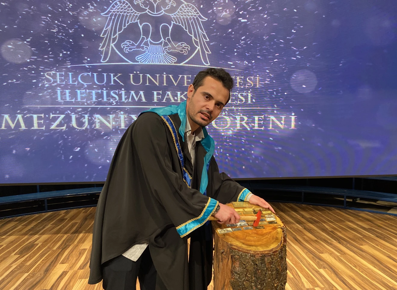 İletişim Fakültesi, 28. Dönem mezunlarını törenle uğurladı
