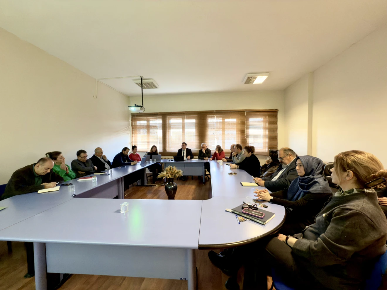 İletişim Fakültesinde araştırma ve proje odaklı akademik gelişim değerlendirildi