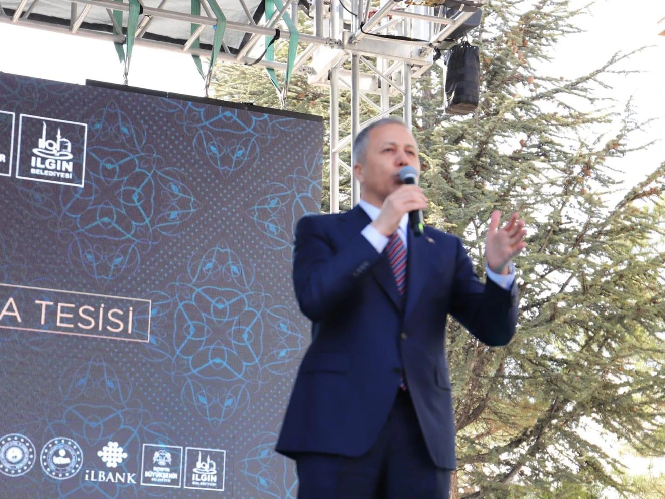 İçişleri Bakanımız Sayın Ali Yerlikaya’nın katılımlarıyla Ilgın Biyolojik Atıksu Arıtma Tesisi temel atma törenine Yüksekokul Müdürümüz Doç.Dr. Sinan Aktaş katılım sağlamışlardır.