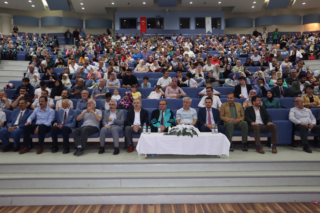 2022-2023 Mezuniyet Töreni Gerçekleştirildi